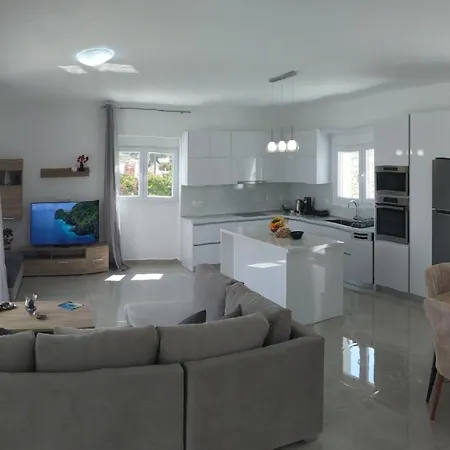 Holiday home Puas *
