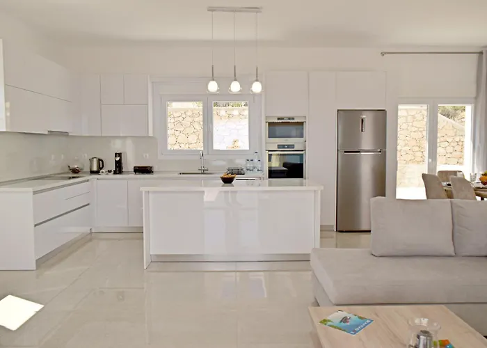 Puas Case de vacanță Lakki (Karpathos)